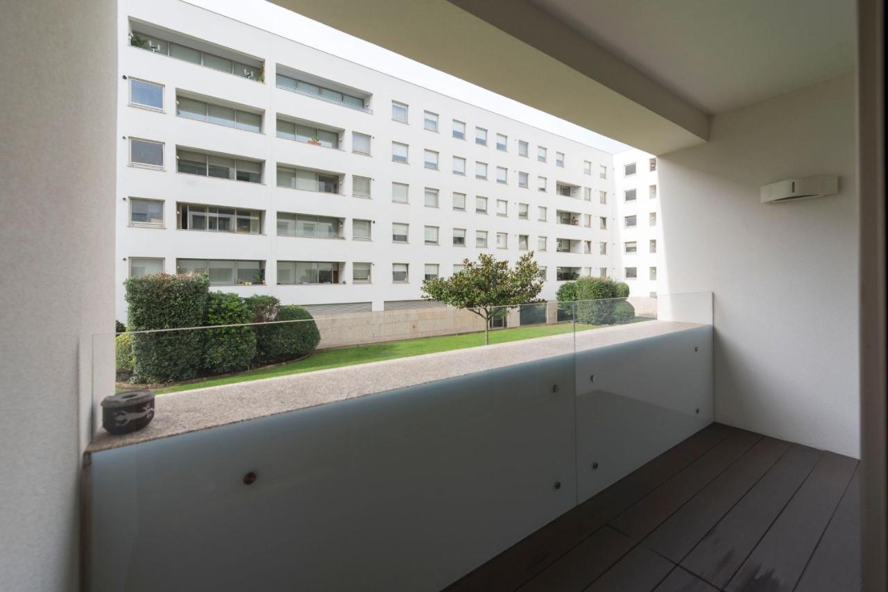 Lovelystay - Oporto Beach Apartment With 2 Free Parking Spots Matosinhos  Exterior foto
